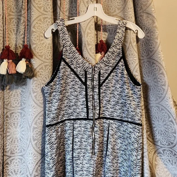 Mossimo Dress - Picture 4 of 6